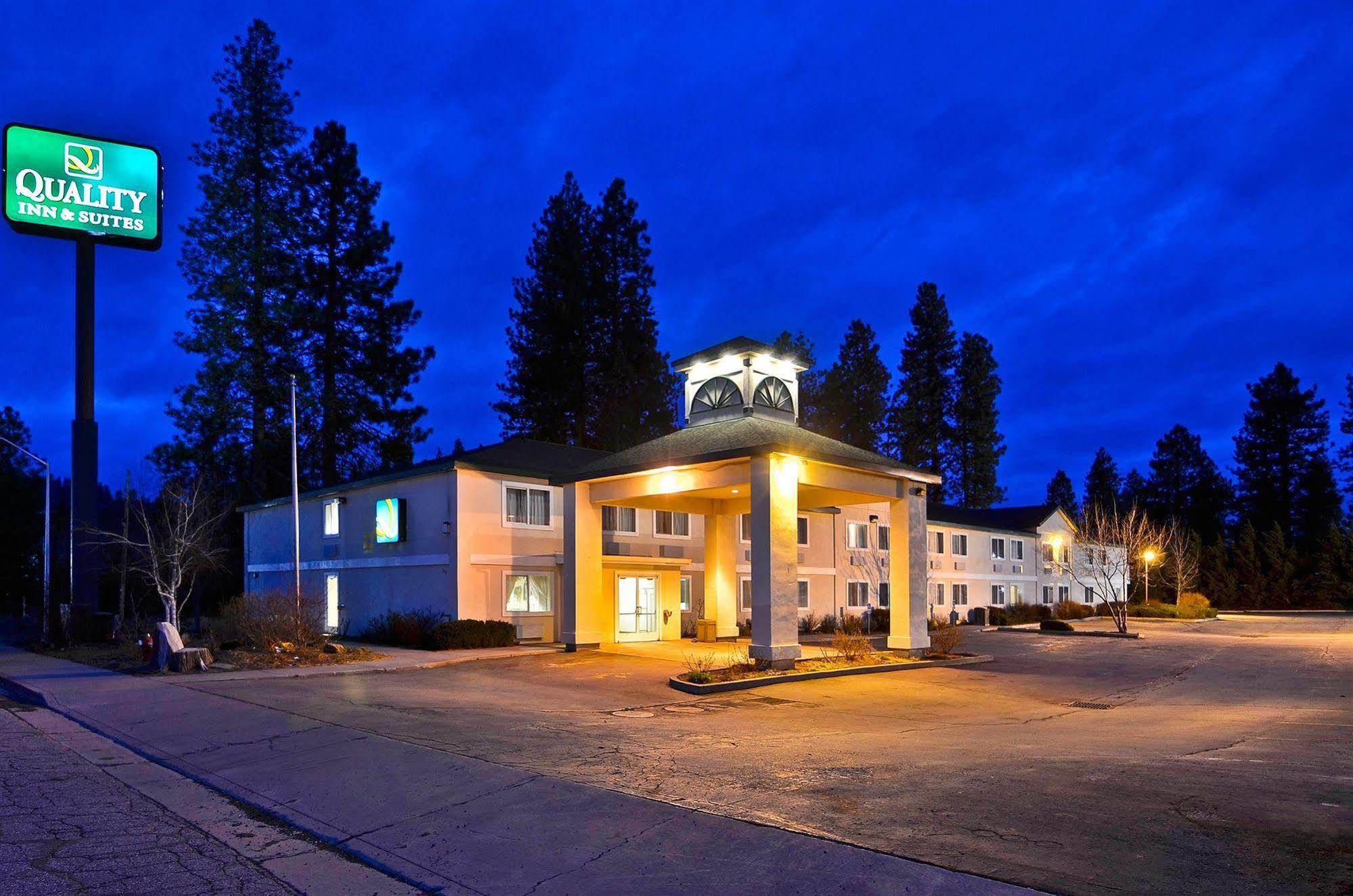 Quality Inn & Suites Weed Exteriör bild