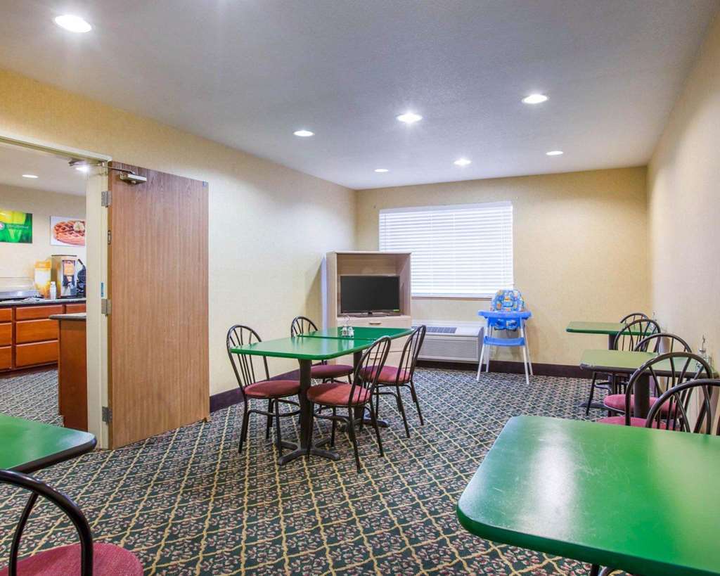 Quality Inn & Suites Weed Exteriör bild